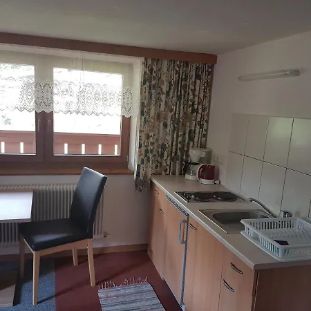 Haus Brunnenberg Apartamento *